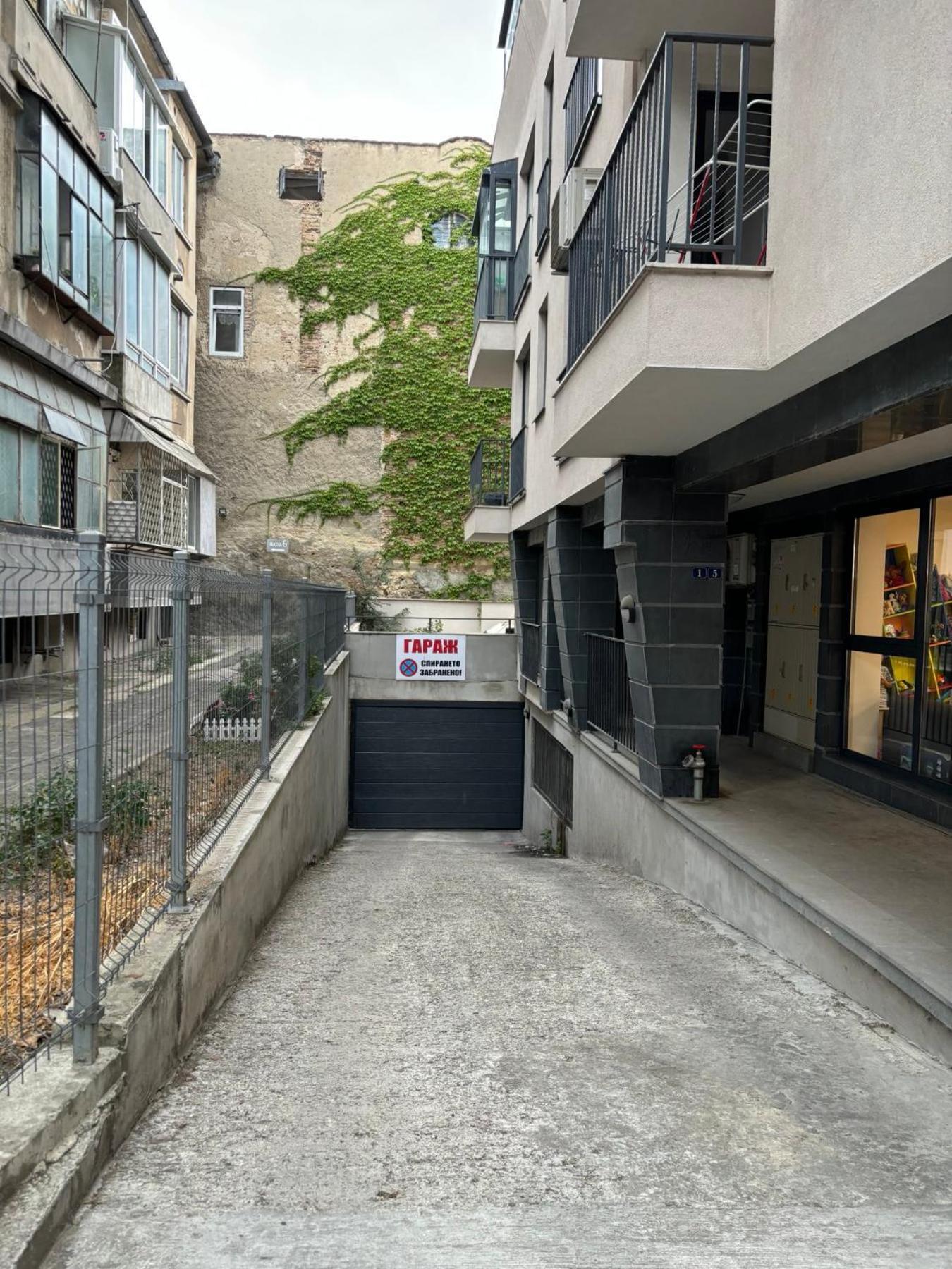 Downтown - Free Parking Appartement Varna Buitenkant foto